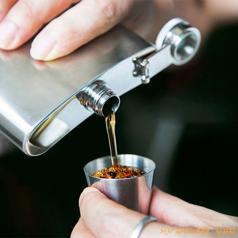 4/6 pezzi tazze in acciaio ino - Wine Beer Coffee recensione e prezzo
