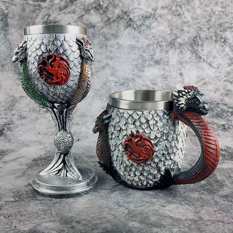 Tazze Thrones in resina in acc - Wine Beer Coffee recensione e prezzo