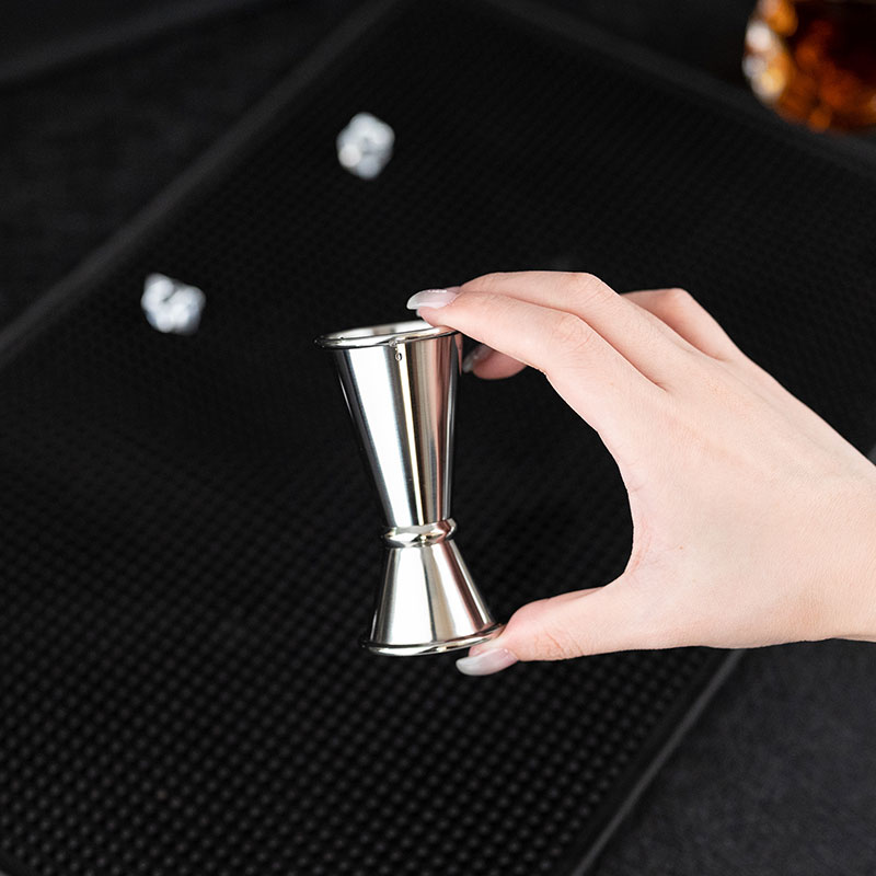Misurino da Cocktail in Acciai - Spirit Measure Jigger recensione e prezzo